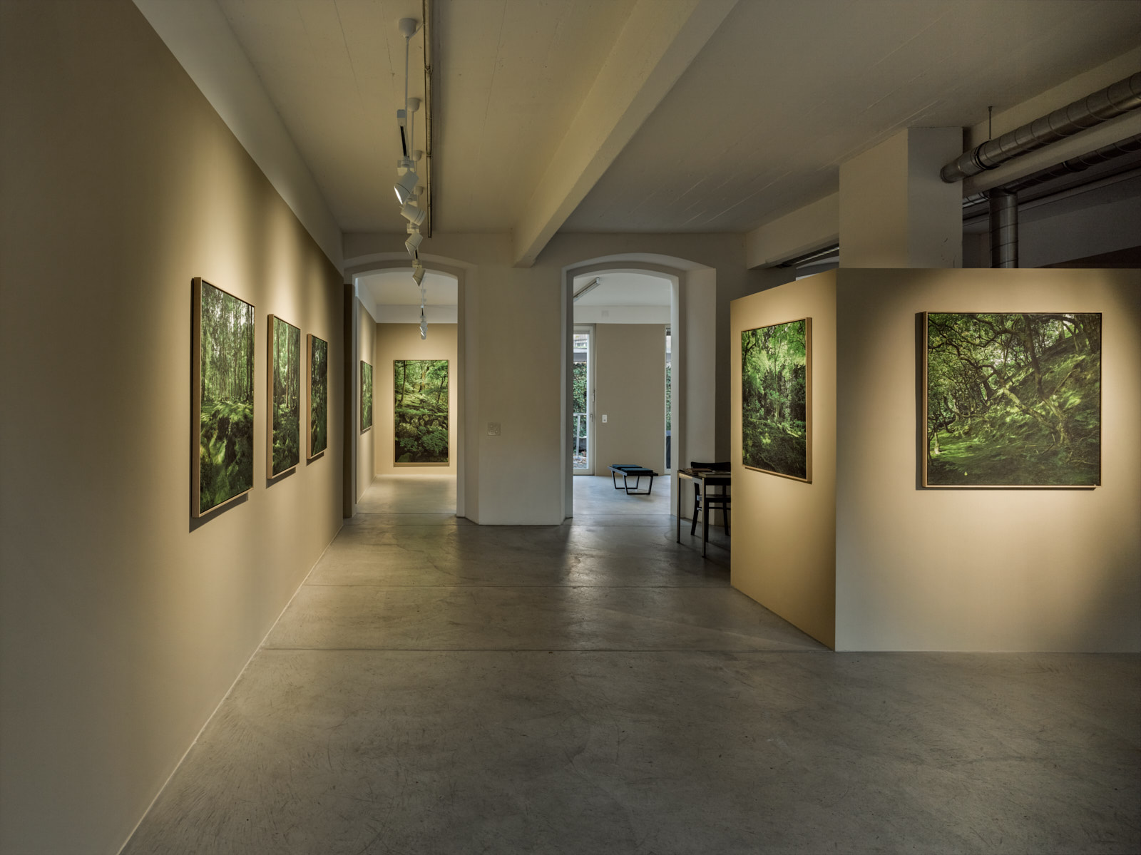 Galerie Kunstraum Oktogon Bern Architekturfotografie Gempeler